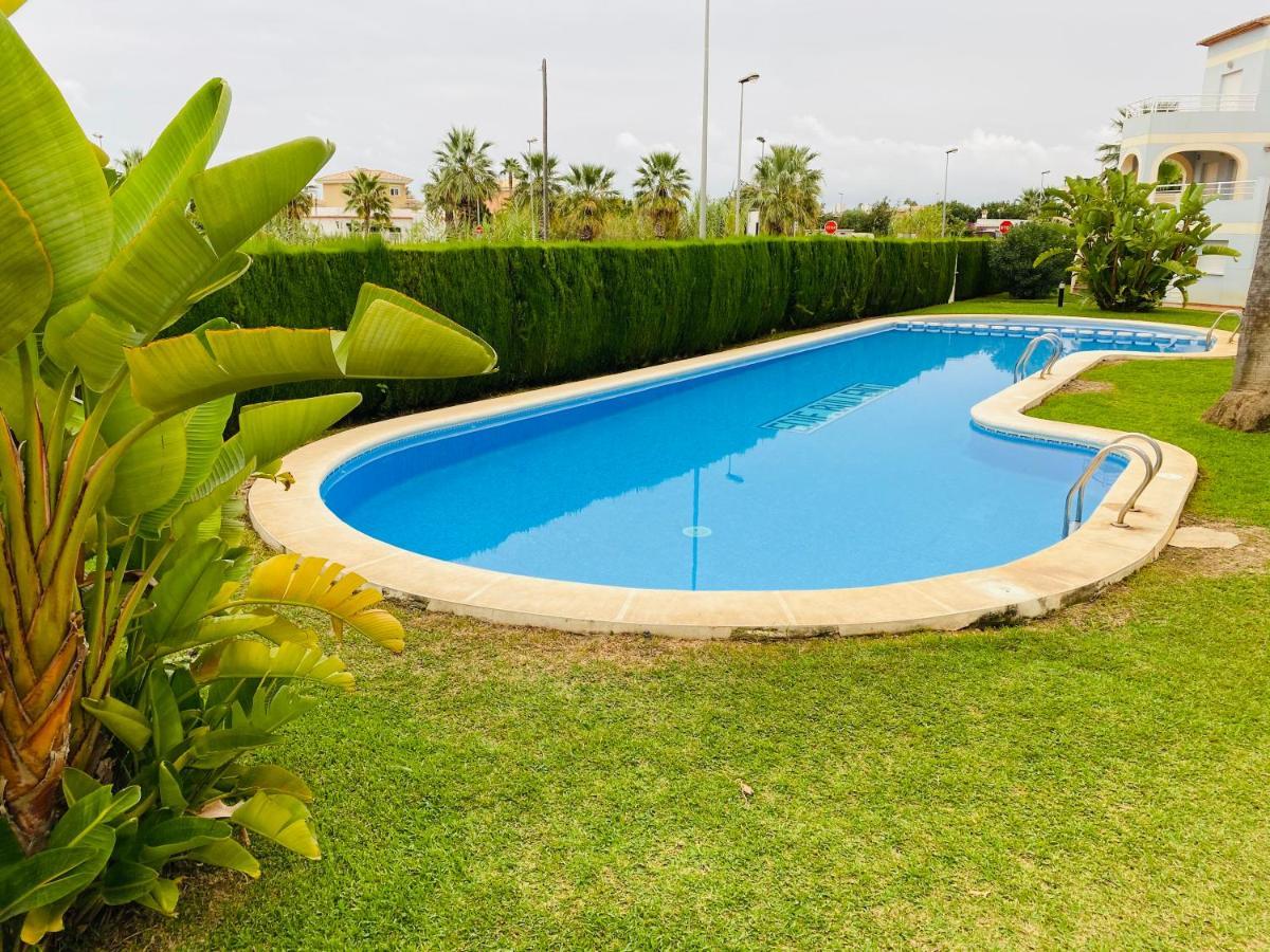 Apartamento Rabdells Olivanova 150M De La Playa Luaran gambar