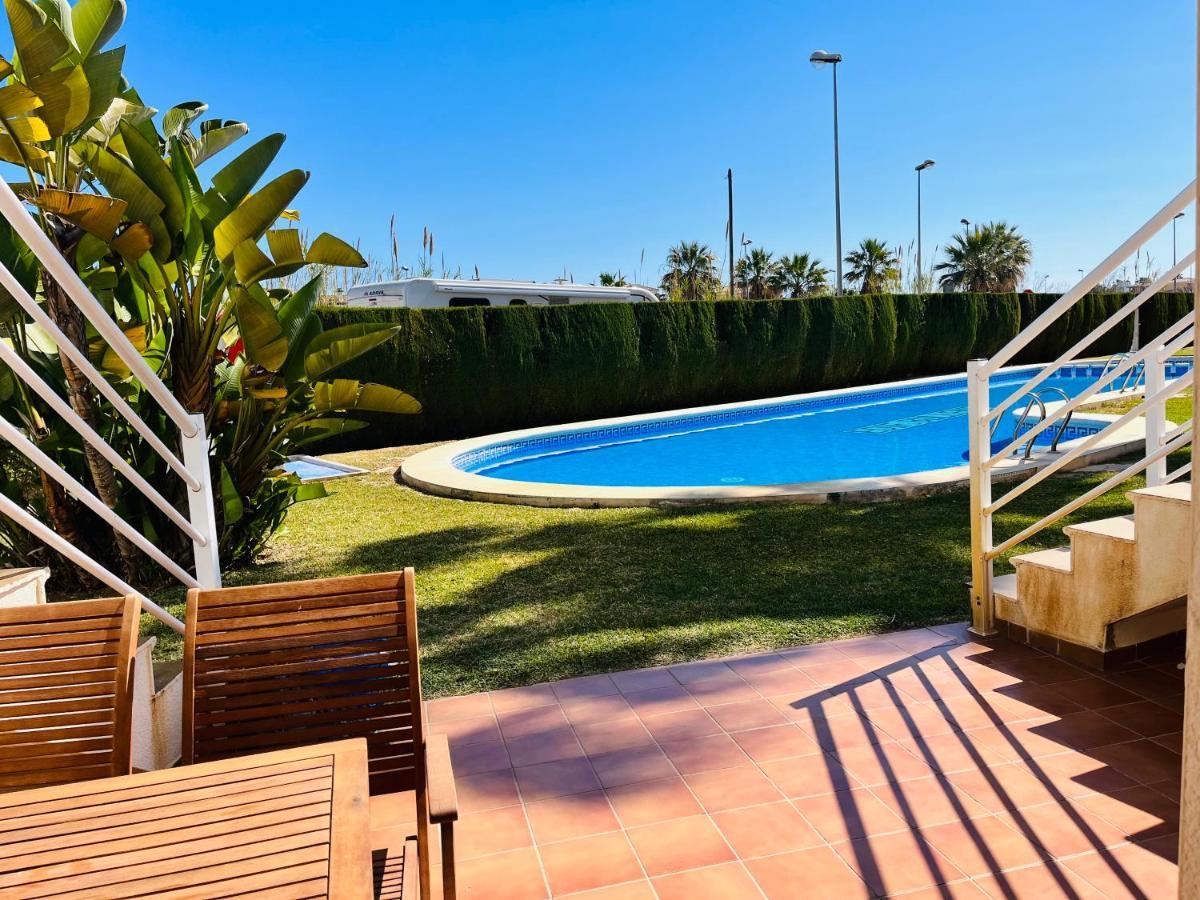 Apartamento Rabdells Olivanova 150M De La Playa Luaran gambar