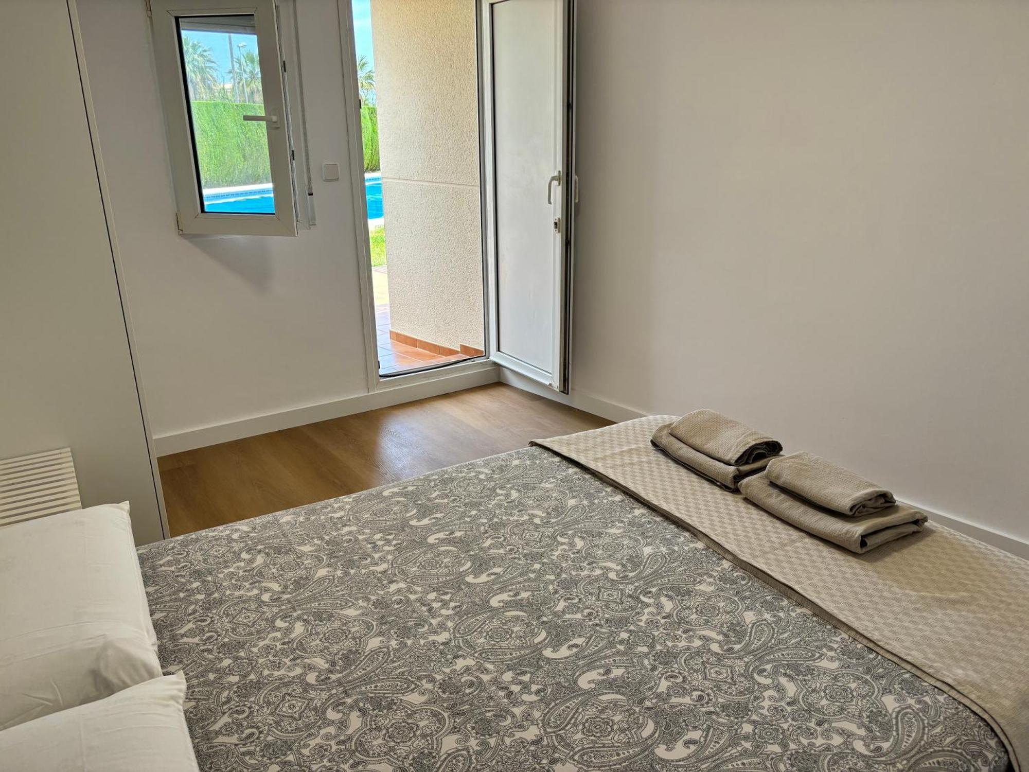 Apartamento Rabdells Olivanova 150M De La Playa Luaran gambar
